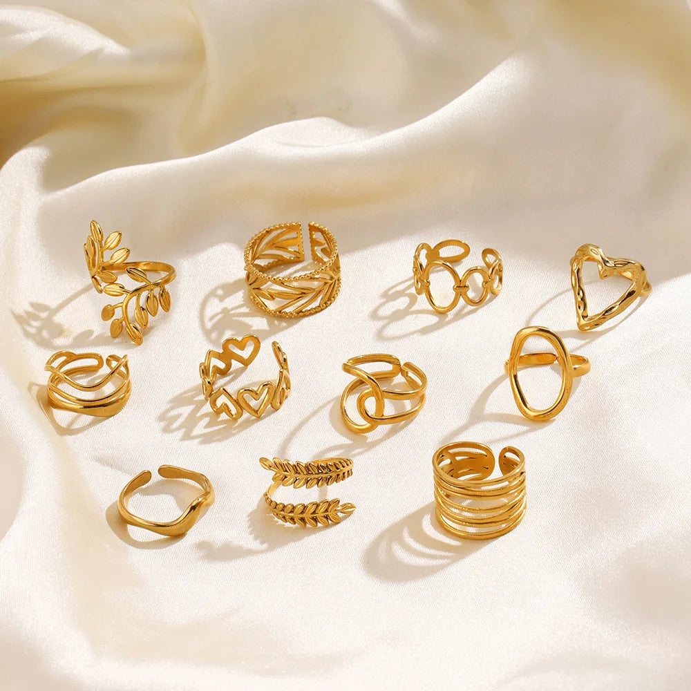 Bague en acier inoxydable de couleur or en forme de cœur pour femmes, bague à motif creux pour le doigt, bijoux étanches, cadeau pour petite amie, bijoux pour femme, anneaux
